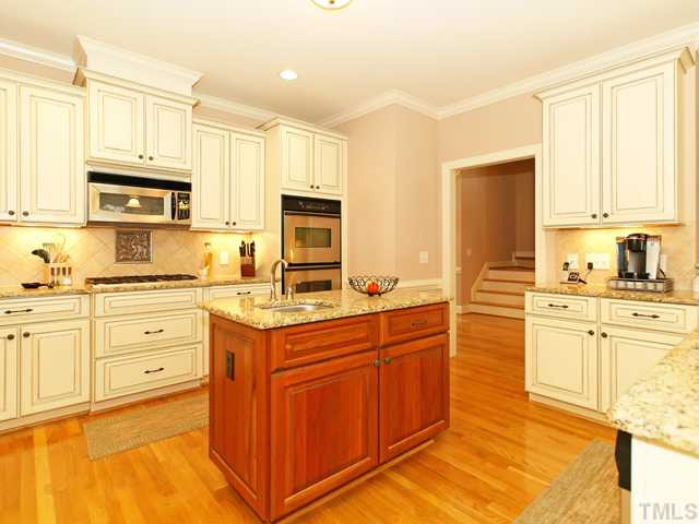 3513 Mt Prospect Circle Raleigh, NC 27614 - Photo 3 of 23 Kitchen