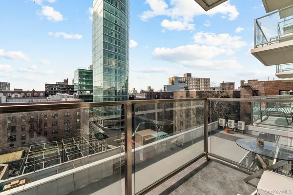$788,000 | 41-62 Bowne Street, Unit 5A | Flushing