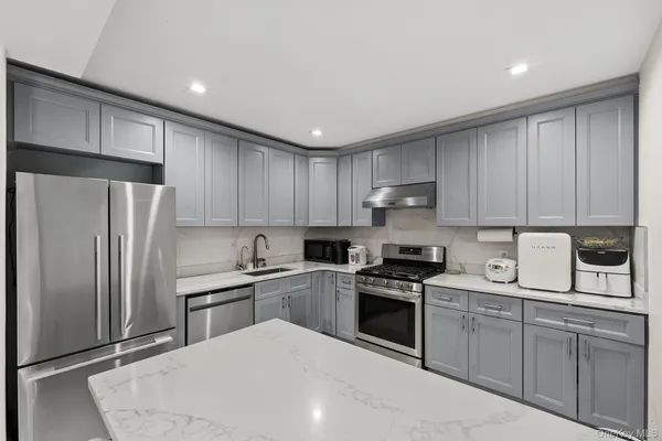 $788,000 | 41-62 Bowne Street, Unit 5A | Flushing