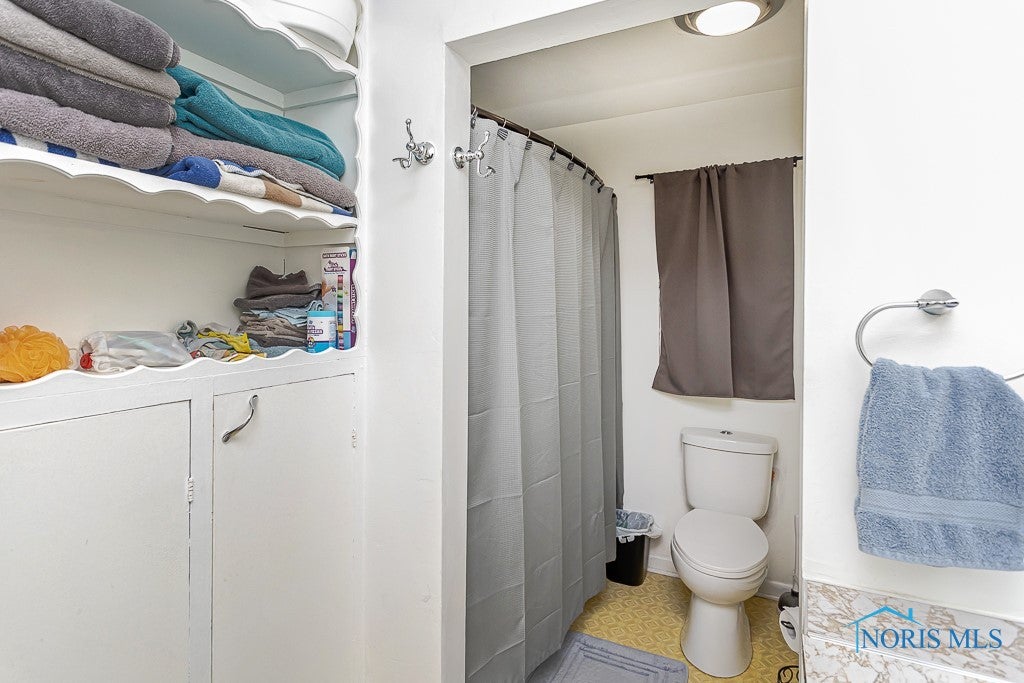 4128 Oak Crest Road Toledo, OH 43623 - Photo 40 of 50 Gallery Image 40