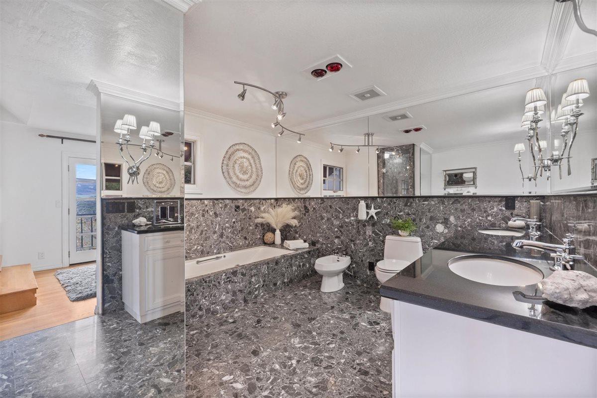 350 Merrill Road San Juan Bautista, CA 95045 - Photo 24 of 45