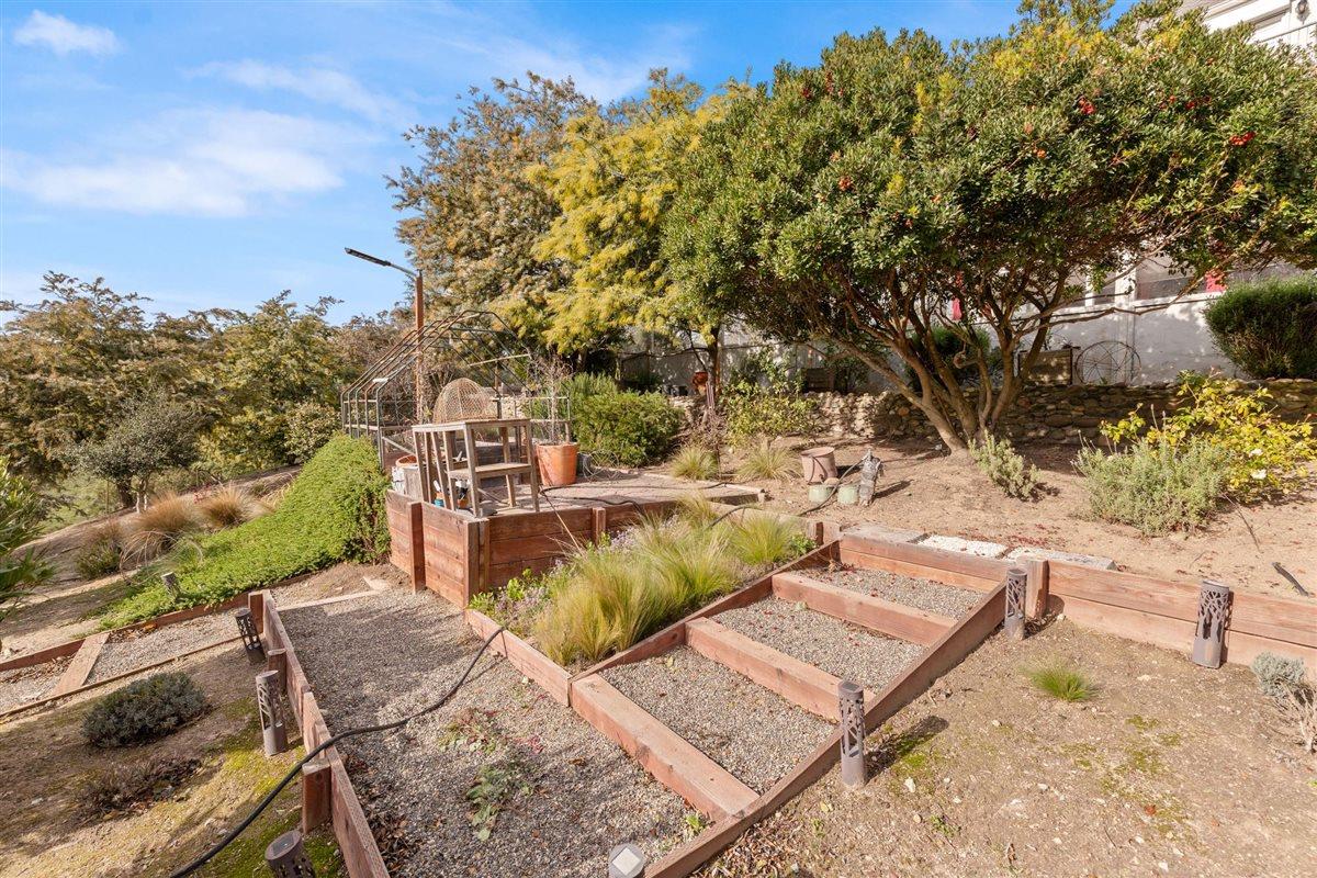 350 Merrill Road San Juan Bautista, CA 95045 - Photo 42 of 45