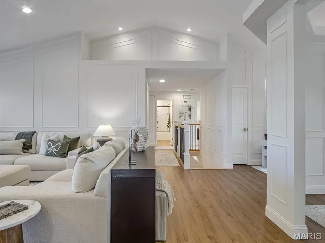 $649,900 | 4119 Summer Oak Drive, Smithton, IL 62285