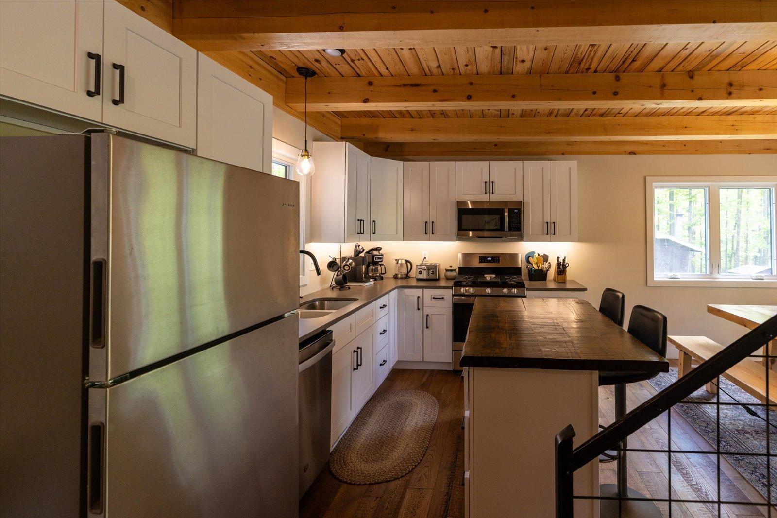 17585 South Crystal Springs Road Grand Rapids, MN 55744 - Photo 8 of 34