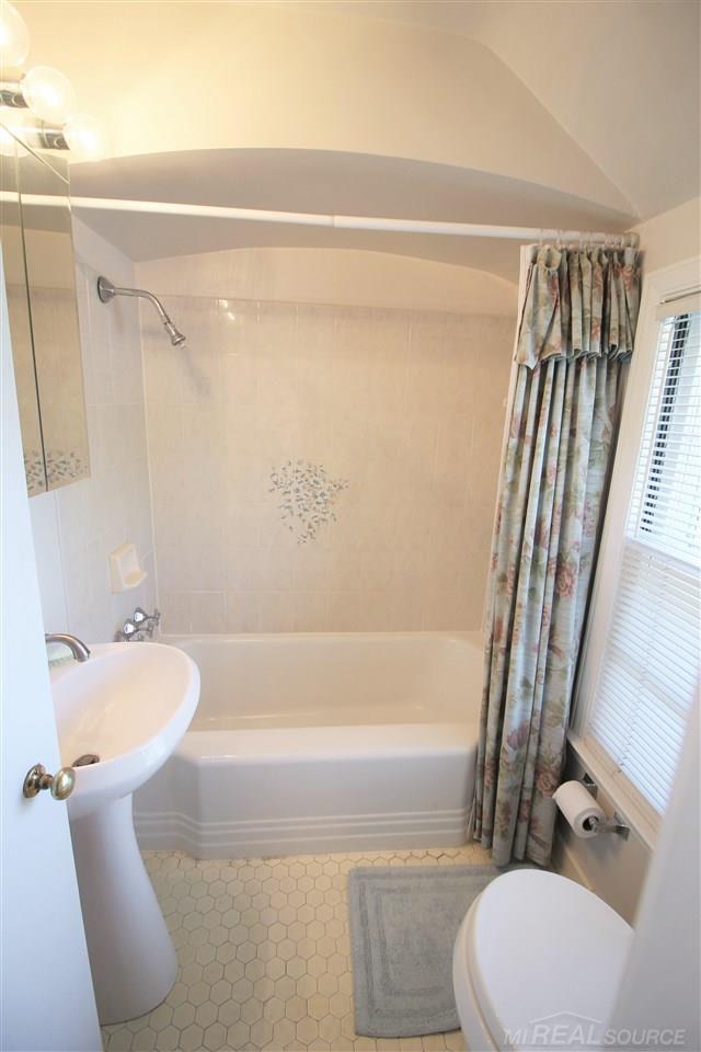 1154 Audubon Road Grosse Pointe Park, MI 48230 - Photo 36 of 50