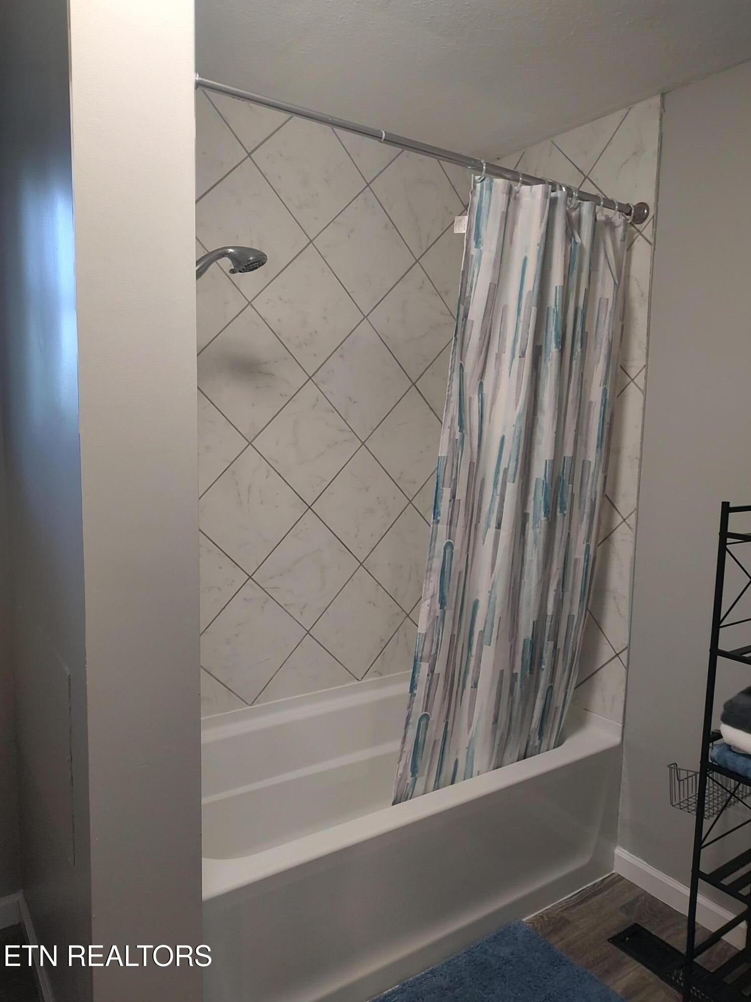 414 Hen Valley Road Oliver Springs, TN 37840 - Photo 12 of 23 IMG_20251016_172201316_HDR