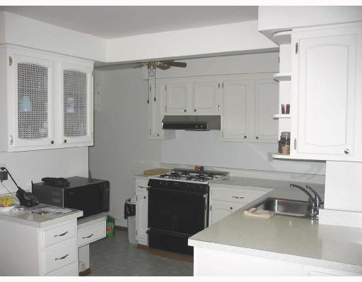55209 Moss Road South Bend, IN 46628 - Photo 5 of 8 Gallery Image 5