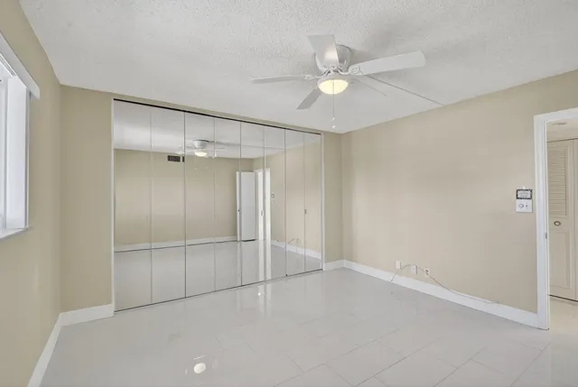 $460,000 | 301 Lake Shore Drive, Unit 711, Lake Park, FL 33403