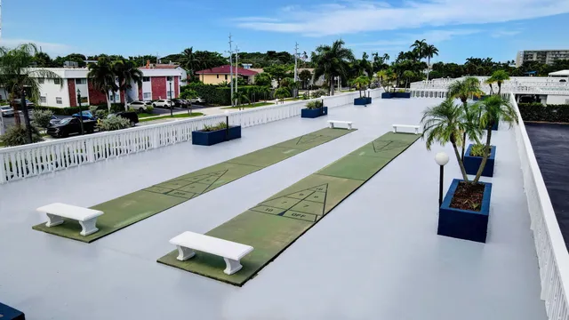 $460,000 | 301 Lake Shore Drive, Unit 711, Lake Park, FL 33403