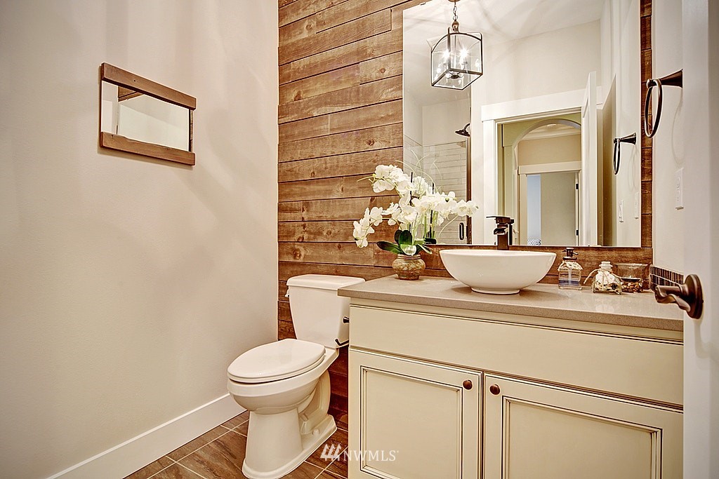 19011 Voight Meadows Road East Orting, WA 98360 - Photo 12 of 22 Gallery Image 12