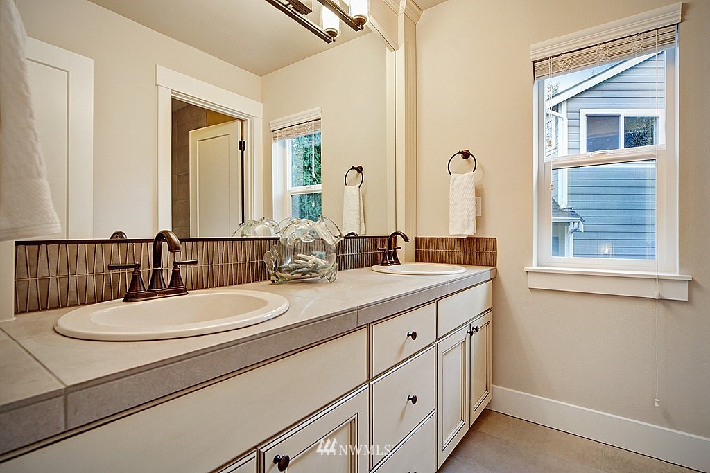 19011 Voight Meadows Road East Orting, WA 98360 - Photo 14 of 22 Gallery Image 14