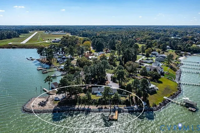 $1,350,000 | 560 Eubank Landing Road, Topping, VA 23169