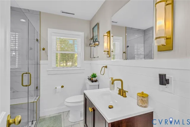 $1,350,000 | 560 Eubank Landing Road, Topping, VA 23169