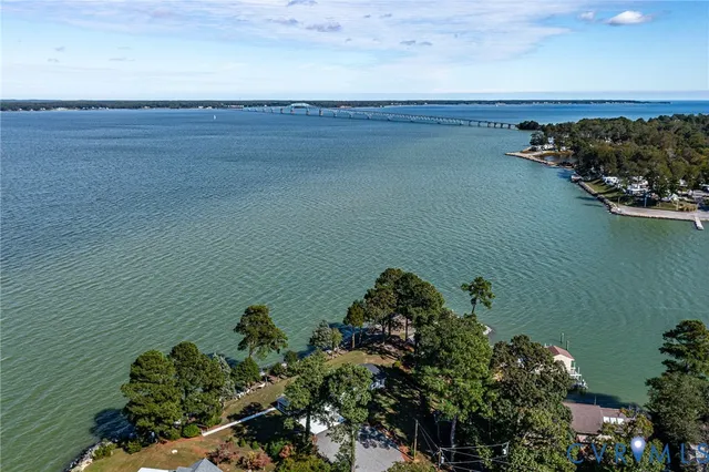 $1,350,000 | 560 Eubank Landing Road, Topping, VA 23169