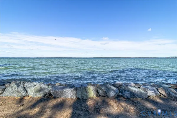$1,295,000 | 560 Eubank Landing Road, Topping, VA 23169