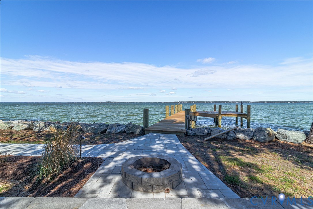 560 Eubank Landing Road Topping, VA 23169 - Photo 9 of 50 a view of a ocean with beach