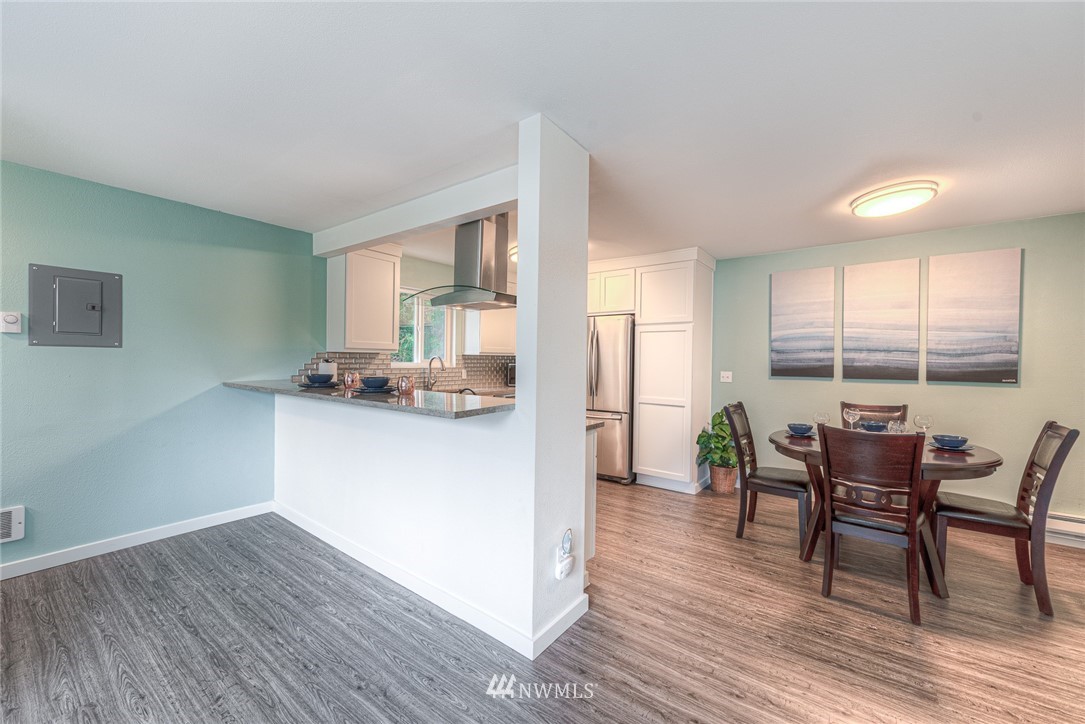 424 214th Street Southwest, Unit 24D Bothell, WA 98021 - Photo 7 of 19