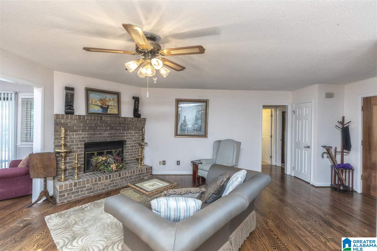 708 Cove Point Drive Riverside, AL 35135 - Photo 16 of 50