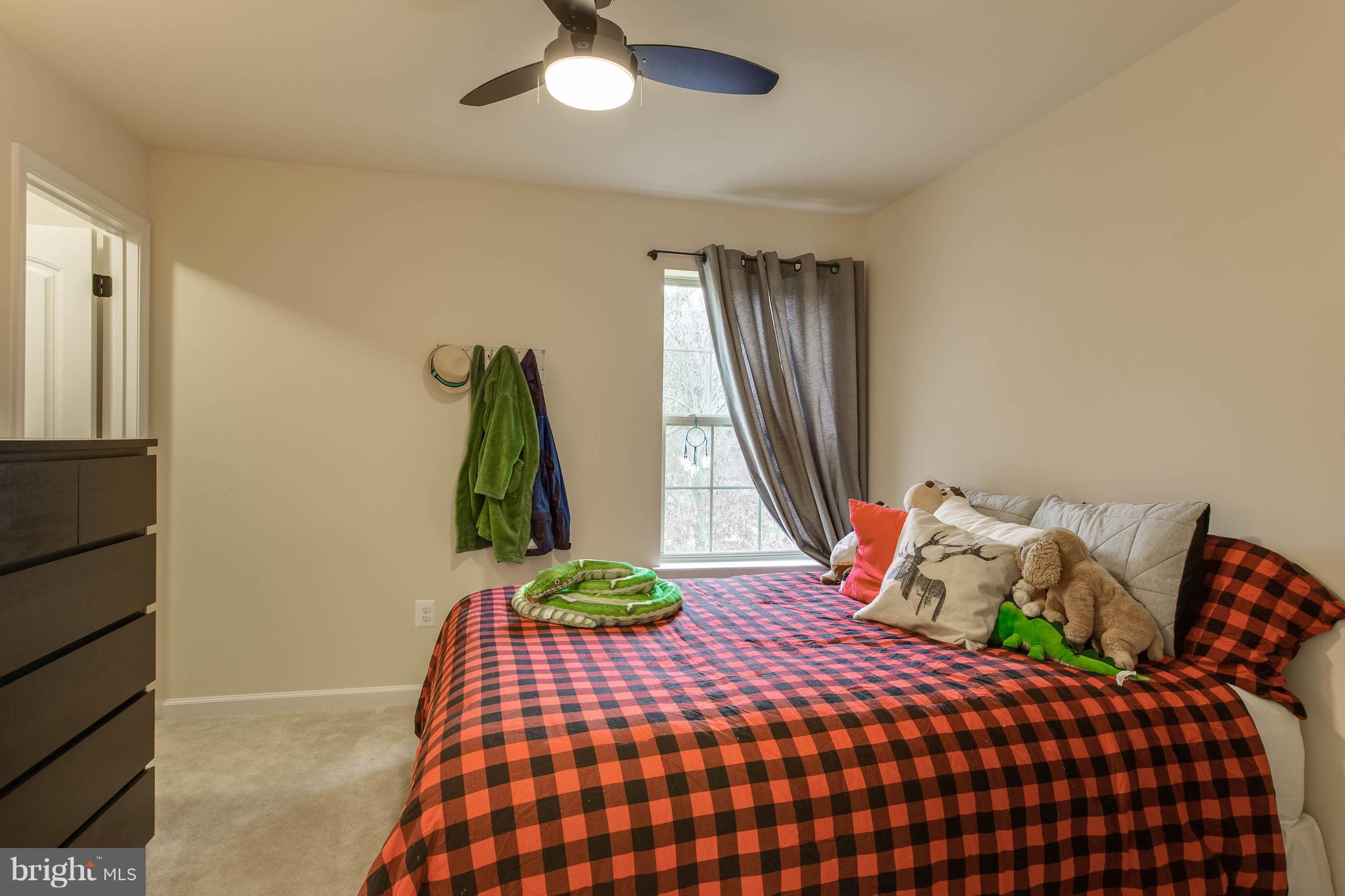 7131 Masters Road New Market, MD 21774 - Photo 28 of 44 Guest bedroom has lighted ceiling fan