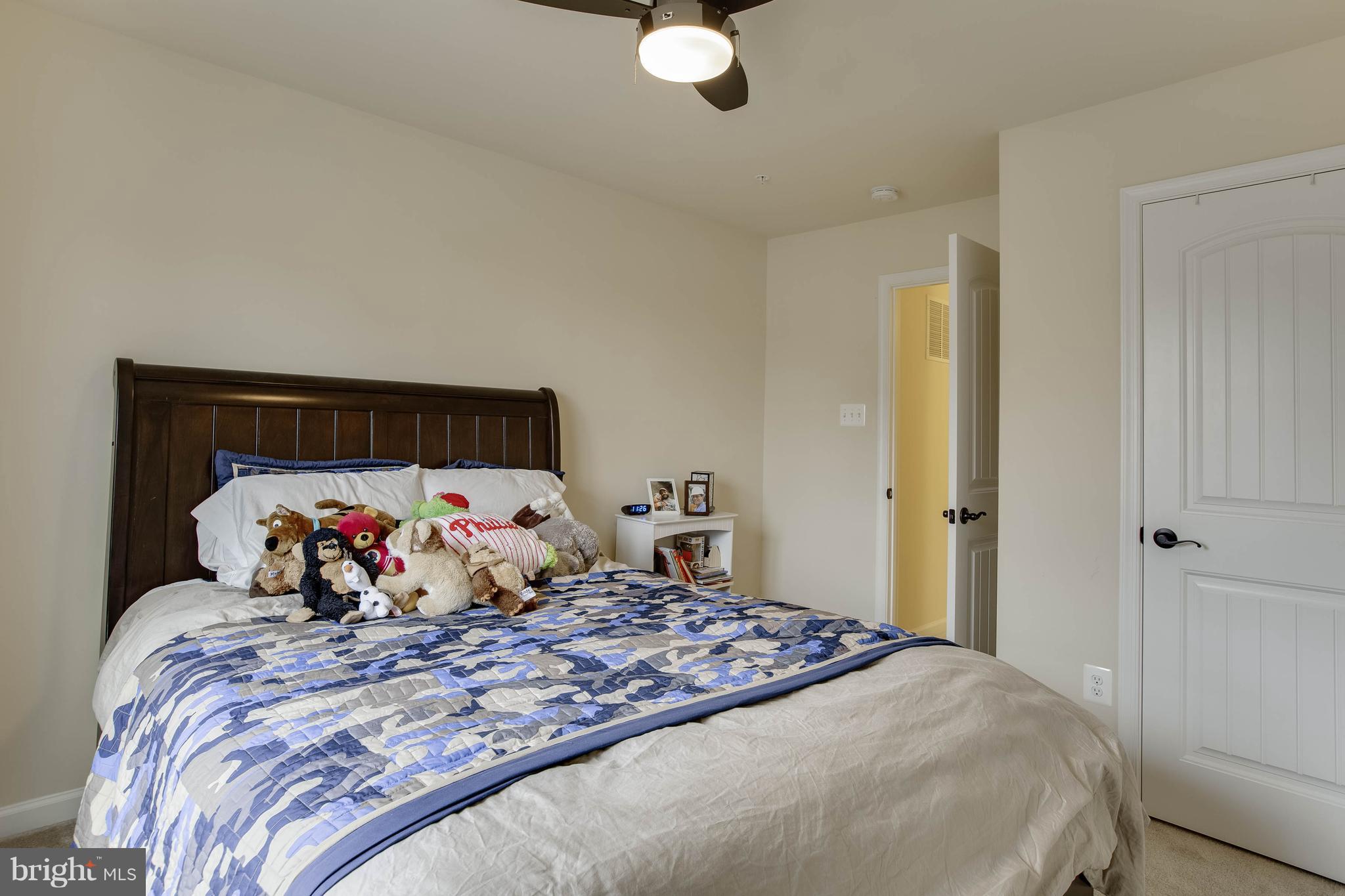 7131 Masters Road New Market, MD 21774 - Photo 34 of 44 Spacious guest bedroom w craftsman doors & fan