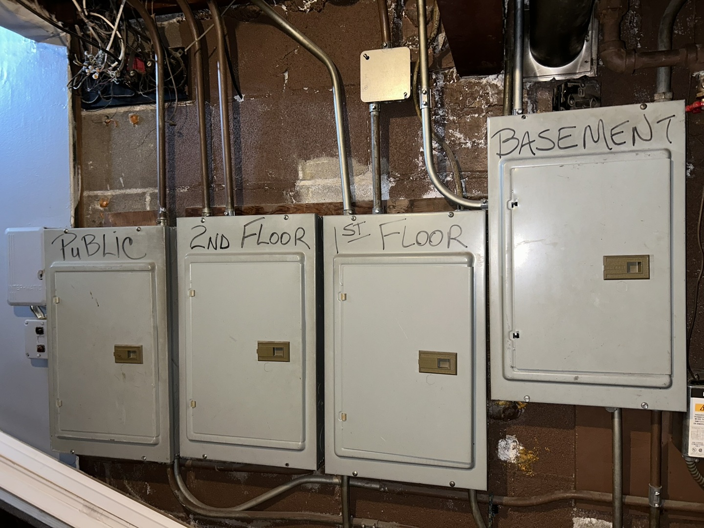 1724 North 19th Avenue Melrose Park, IL 60160 - Photo 16 of 16 a utility room with dryer and washer