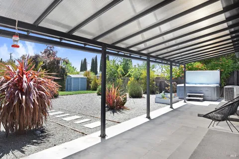 $1,095,000 | 377 West Spain Street, Sonoma, CA 95476