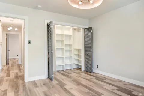 $1,095,000 | 377 West Spain Street, Sonoma, CA 95476