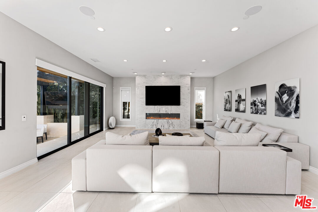 11730 North Primrose Court Porter Ranch, CA 91326 - Photo 11 of 60