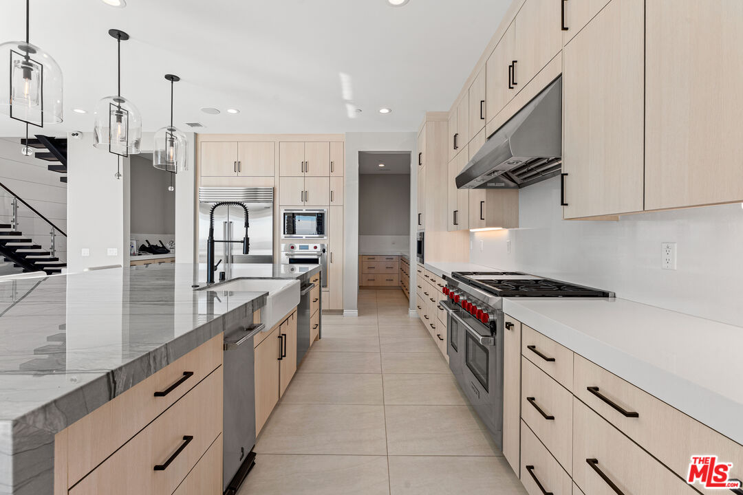 11730 North Primrose Court Porter Ranch, CA 91326 - Photo 19 of 60