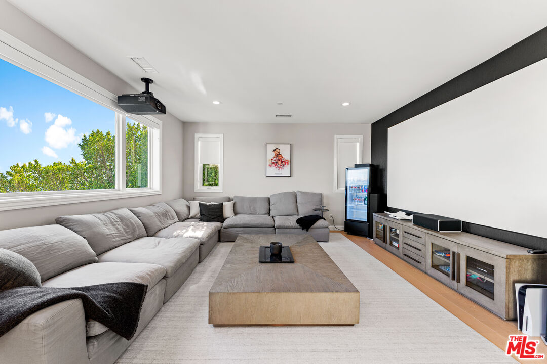 11730 North Primrose Court Porter Ranch, CA 91326 - Photo 25 of 60