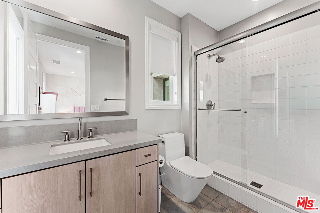 11730 North Primrose Court Porter Ranch, CA 91326 - Photo 35 of 60