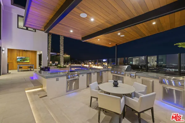 $4,500,000 | 11730 North Primrose Court, Porter Ranch, CA 91326