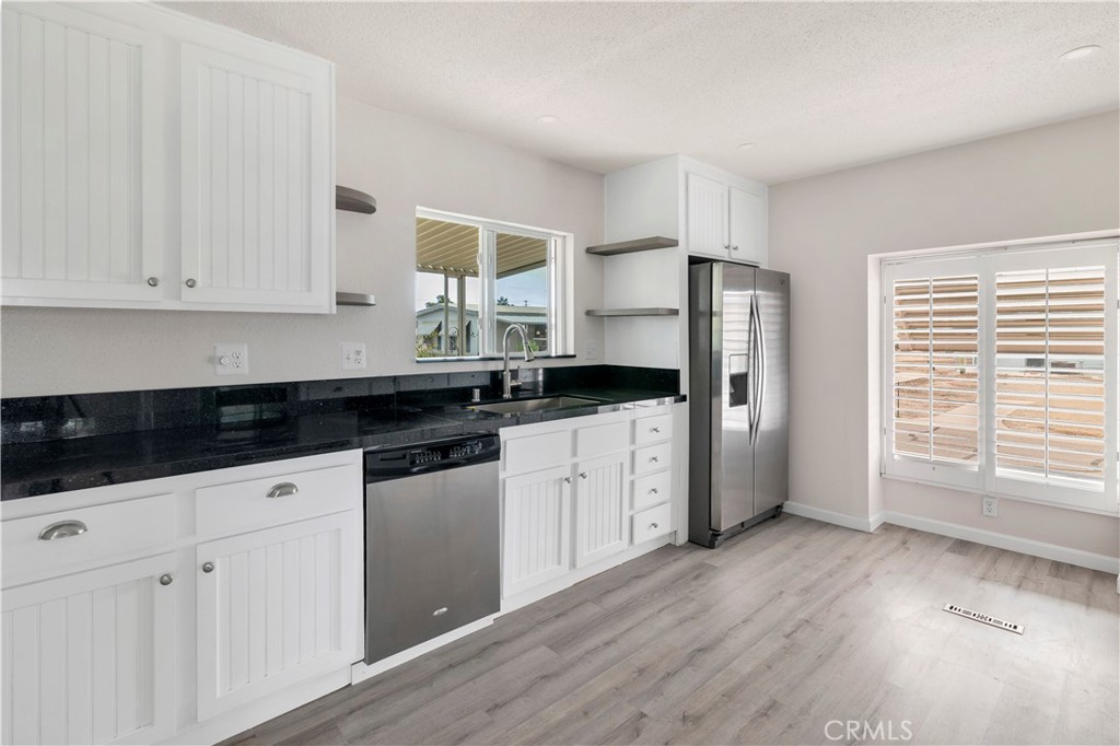 5001 West Florida Avenue, Unit 22 Hemet, CA 92545 - Photo 20 of 44