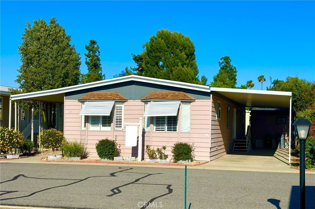 5001 West Florida Avenue, Unit 22 Hemet, CA 92545 - Photo 2 of 44