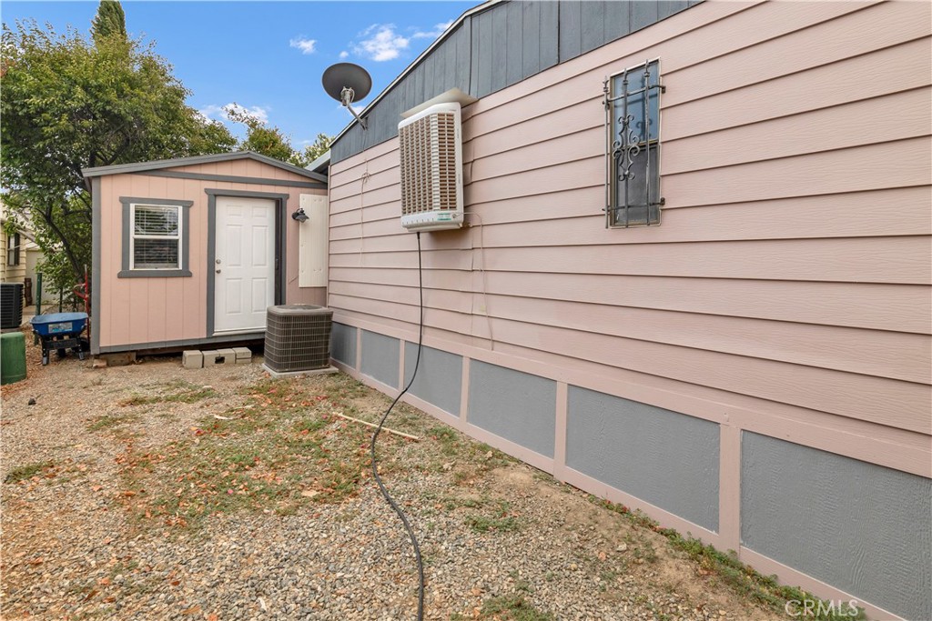 5001 West Florida Avenue, Unit 22 Hemet, CA 92545 - Photo 33 of 44