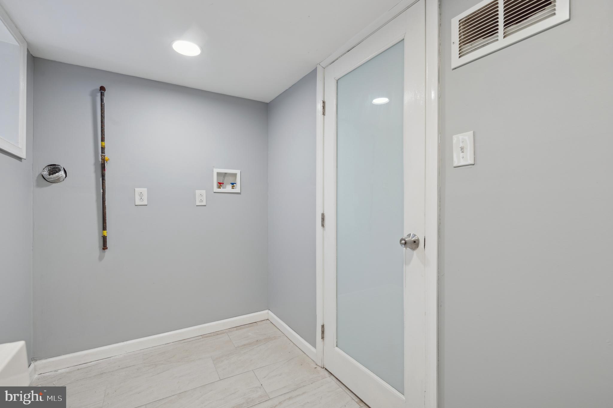 3236 West Berks Street Philadelphia, PA 19121 - Photo 22 of 35 a view of room