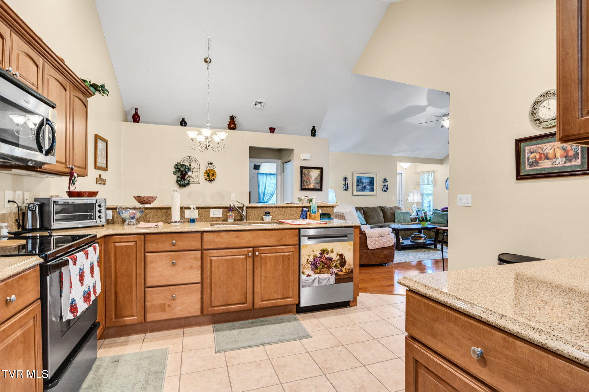 1294 Hatterdale Farm Road Blountville, TN 37617 - Photo 15 of 44 15