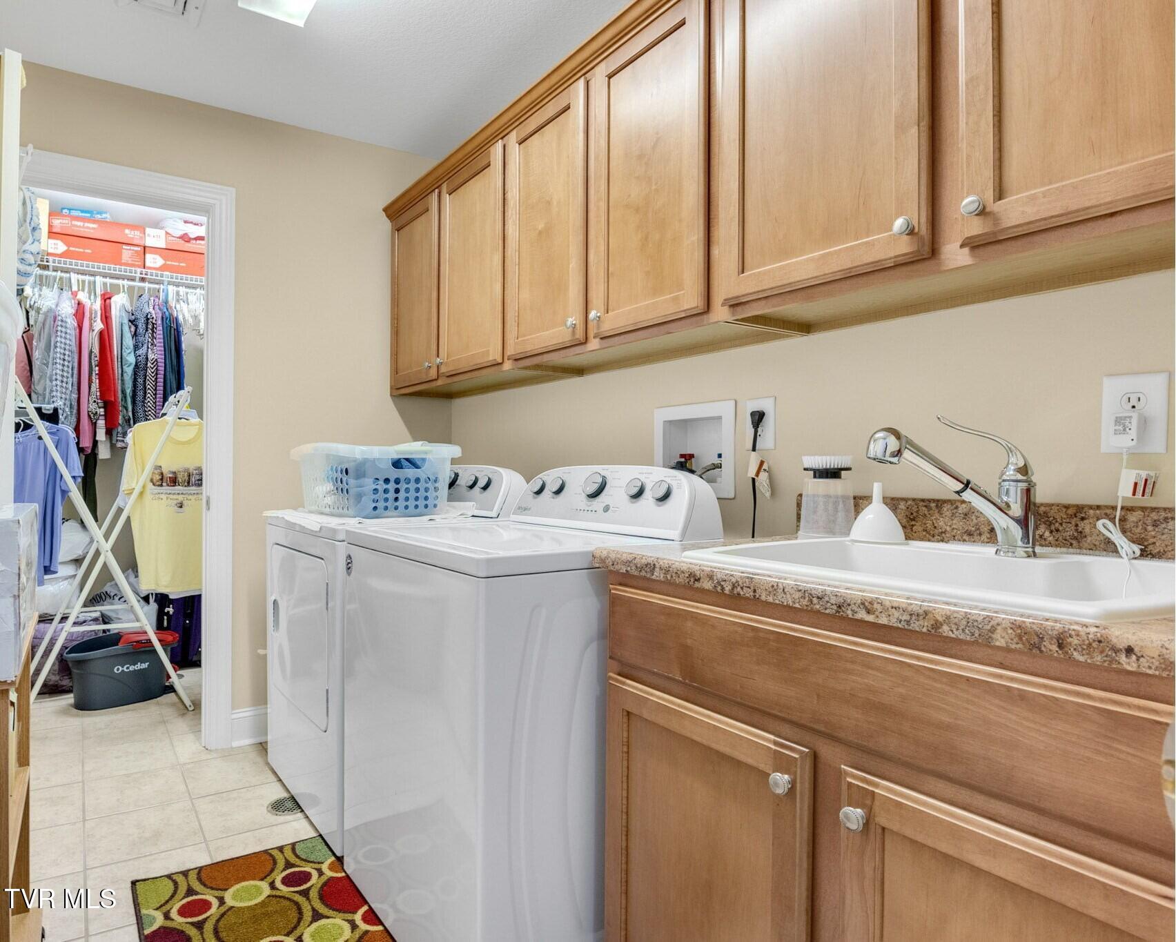 1294 Hatterdale Farm Road Blountville, TN 37617 - Photo 16 of 44 16