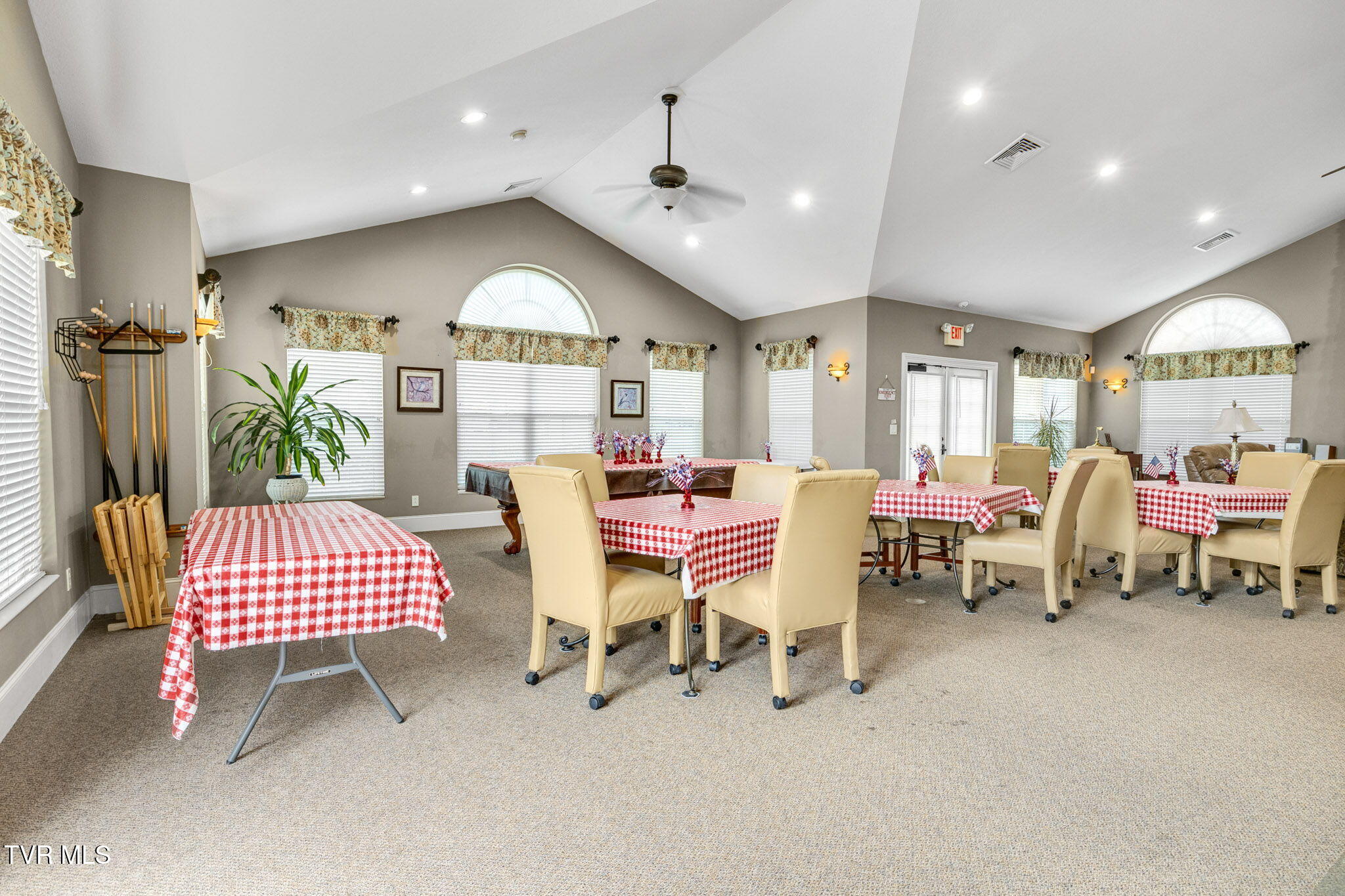 1294 Hatterdale Farm Road Blountville, TN 37617 - Photo 33 of 44 31