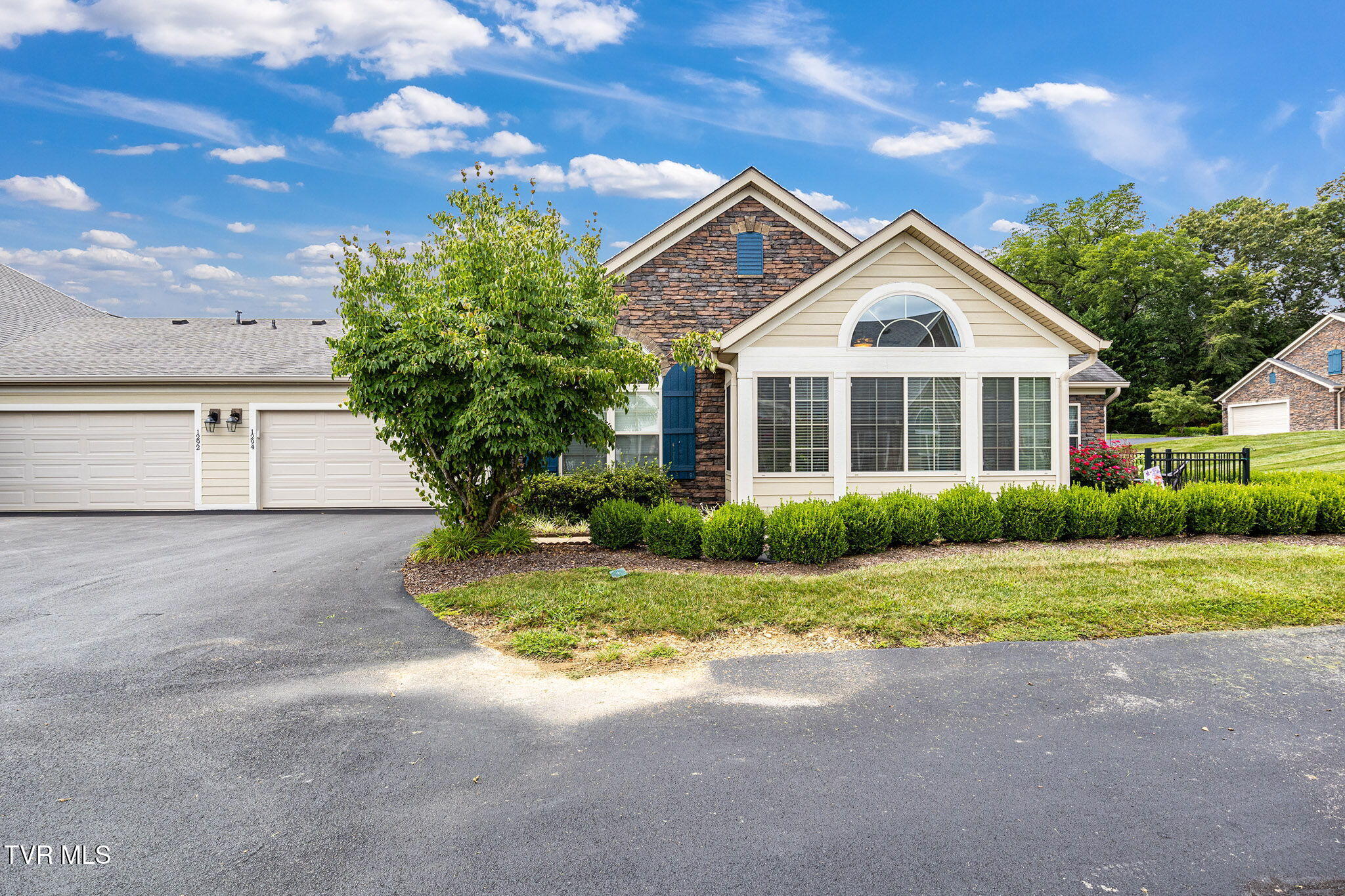 1294 Hatterdale Farm Road Blountville, TN 37617 - Photo 36 of 44 34