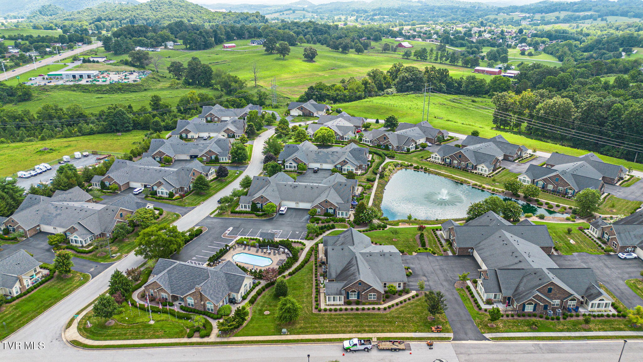 1294 Hatterdale Farm Road Blountville, TN 37617 - Photo 39 of 44 38