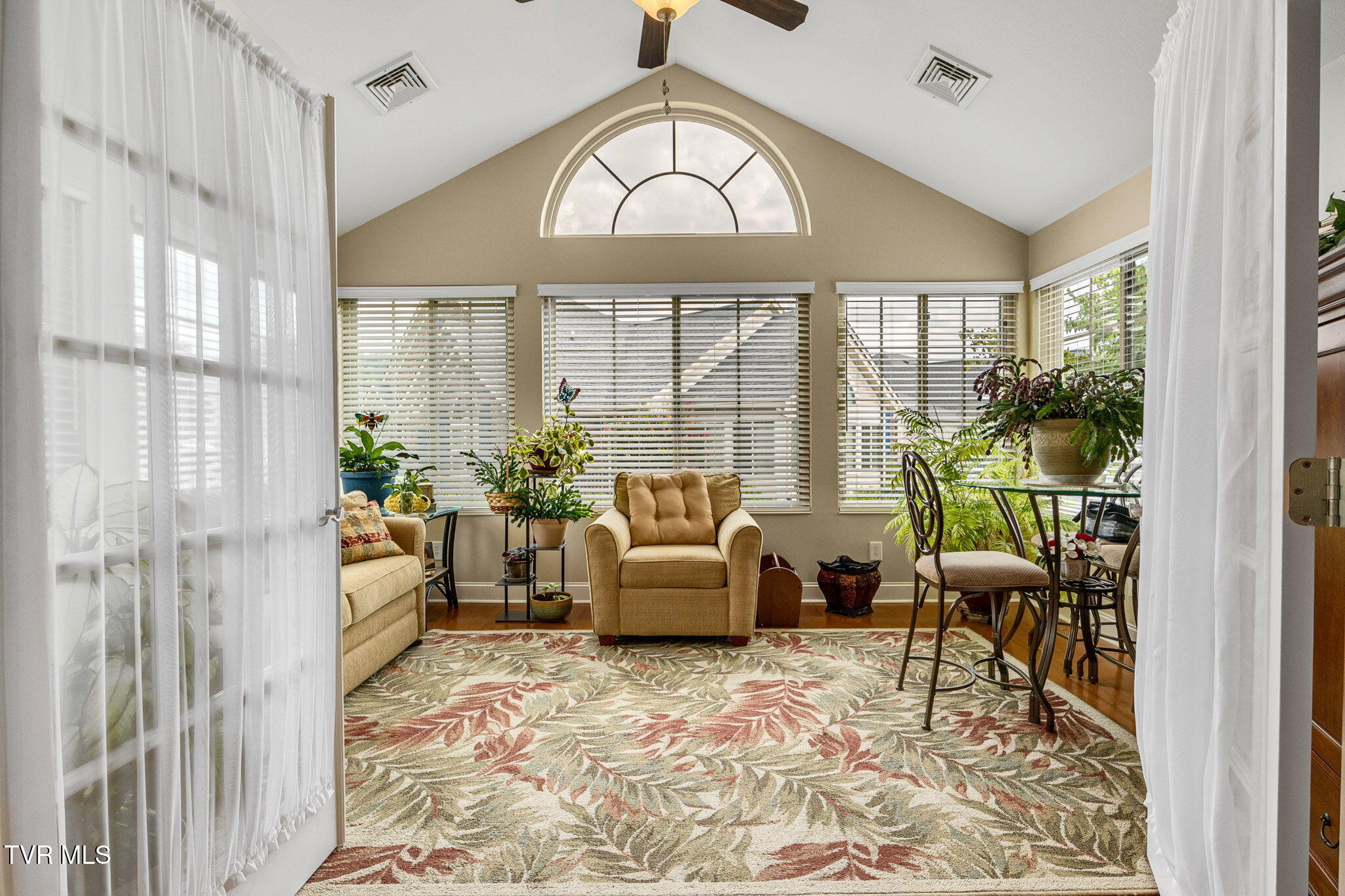 1294 Hatterdale Farm Road Blountville, TN 37617 - Photo 8 of 44 8