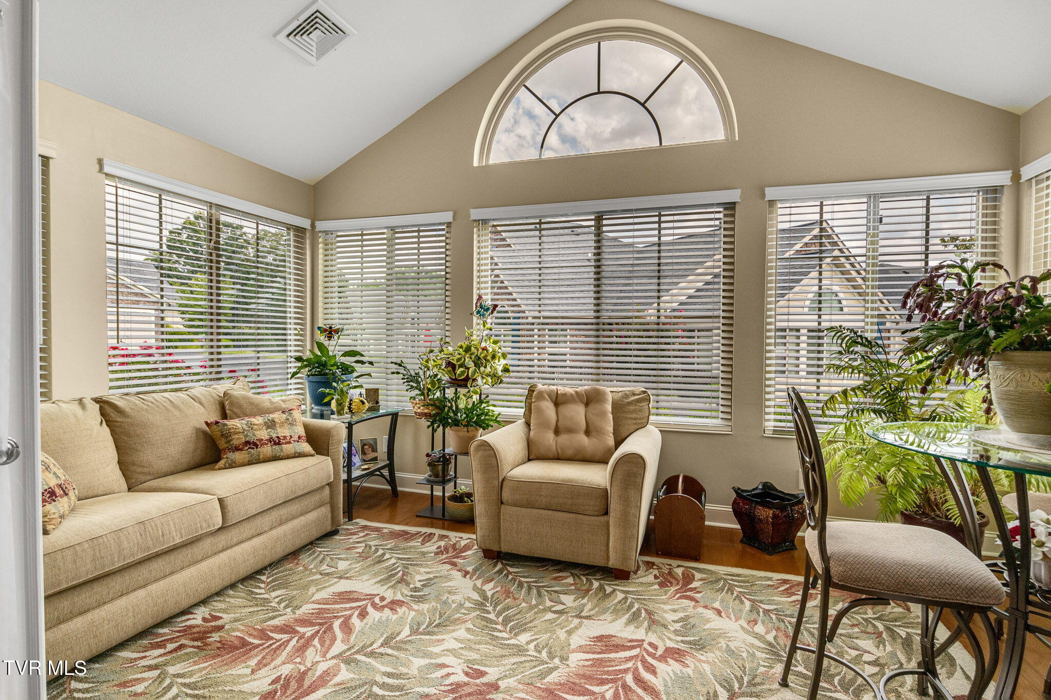 1294 Hatterdale Farm Road Blountville, TN 37617 - Photo 10 of 44 10