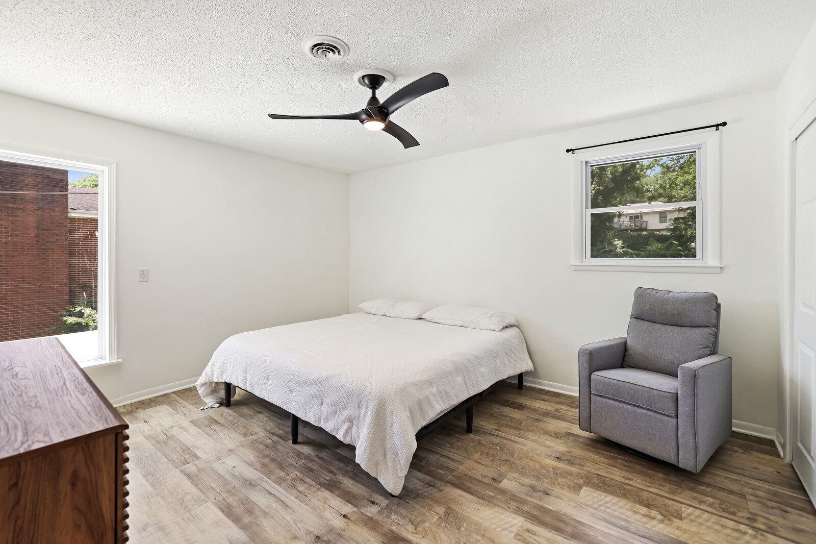 537 Rural Hill Road Nashville, TN 37217 - Photo 21 of 37 a bedroom with a bed and a couch