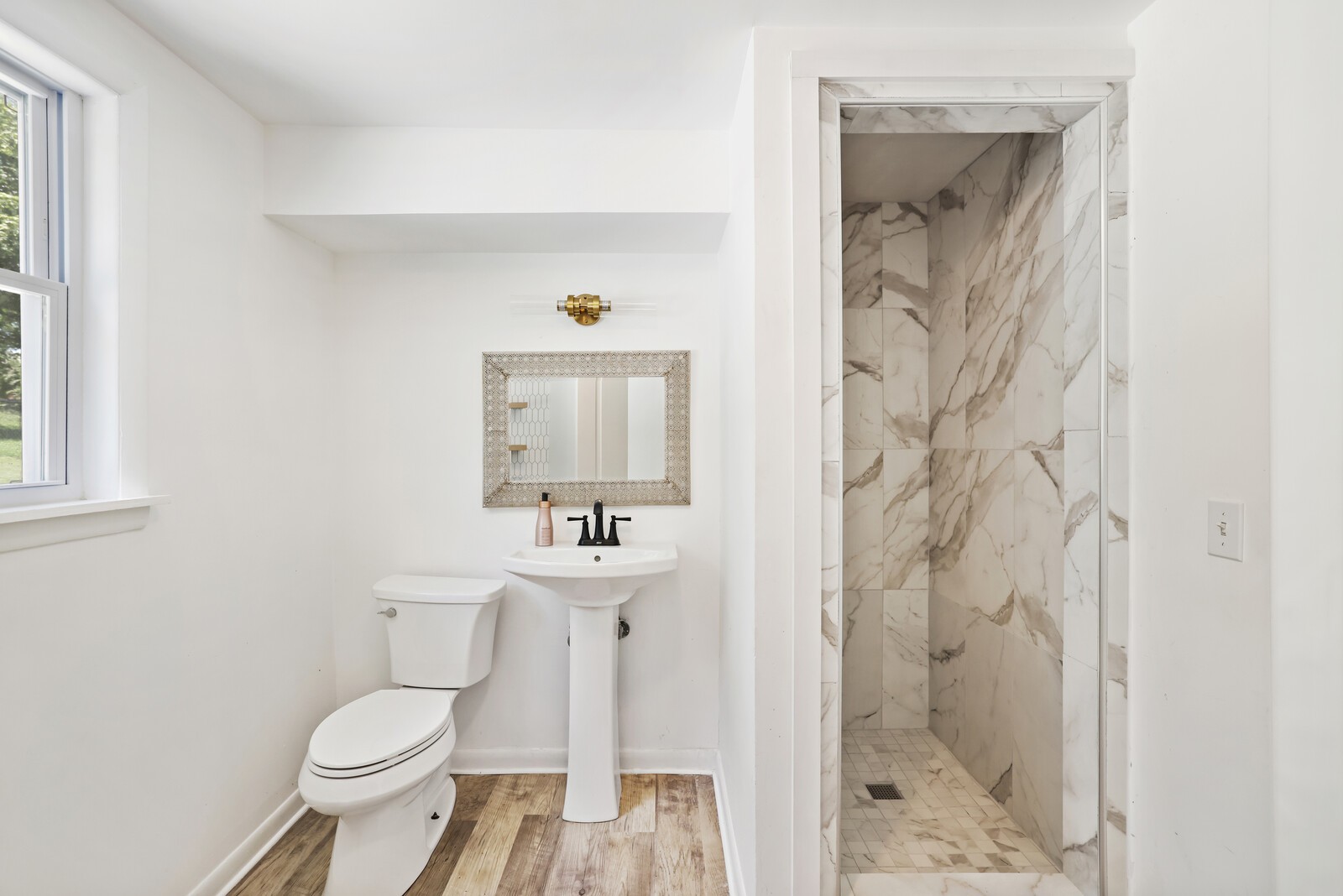 537 Rural Hill Road Nashville, TN 37217 - Photo 28 of 37 a bathroom with a toilet sink and shower