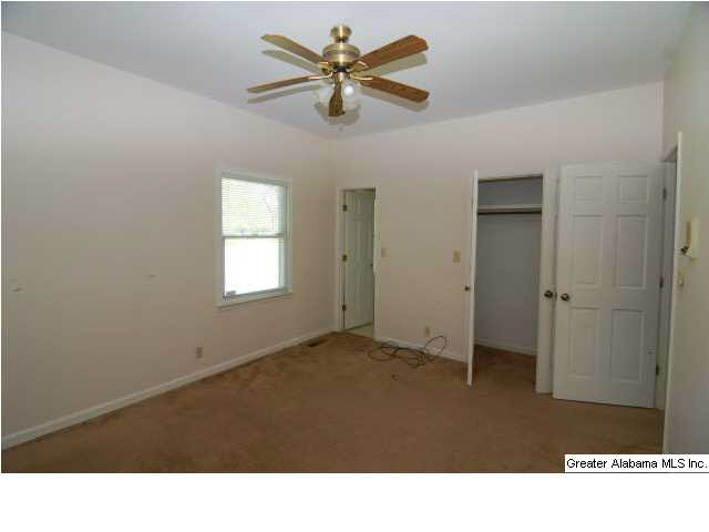 515 Polly Reed Road Northeast Birmingham, AL 35215 - Photo 18 of 20