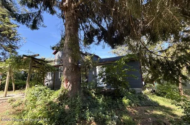 $199,000 | 299 Reynolds Street, Plymouth, PA 18651