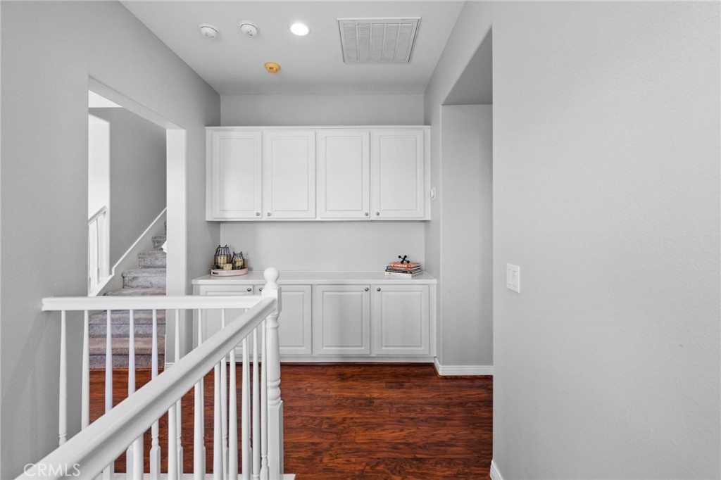 47 Bedstraw Loop Ladera Ranch, CA 92694 - Photo 15 of 44 a view of kitchen with furniture and electronic appliances