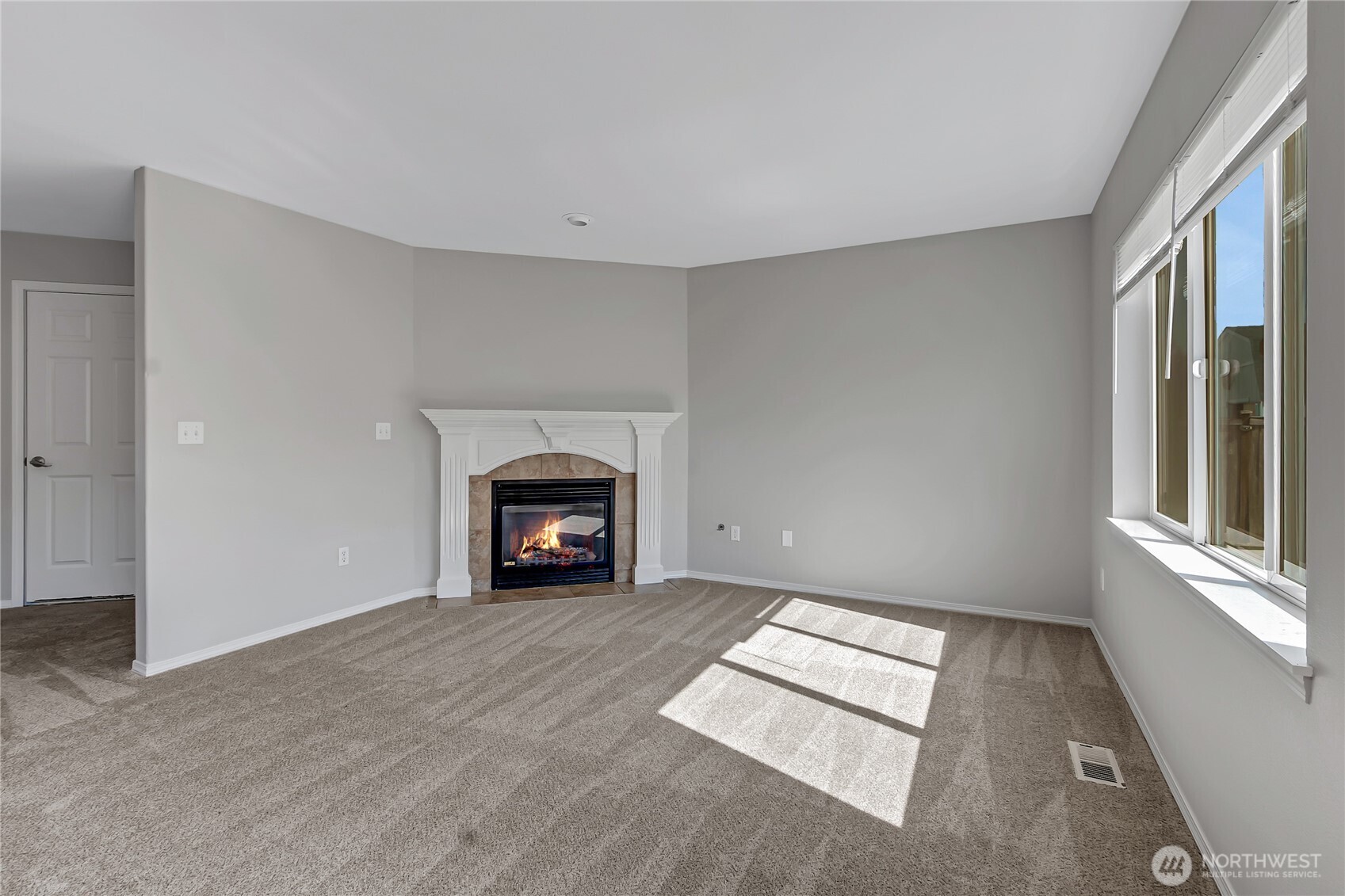 1401 Riddell Avenue Northeast Orting, WA 98360 - Photo 10 of 35