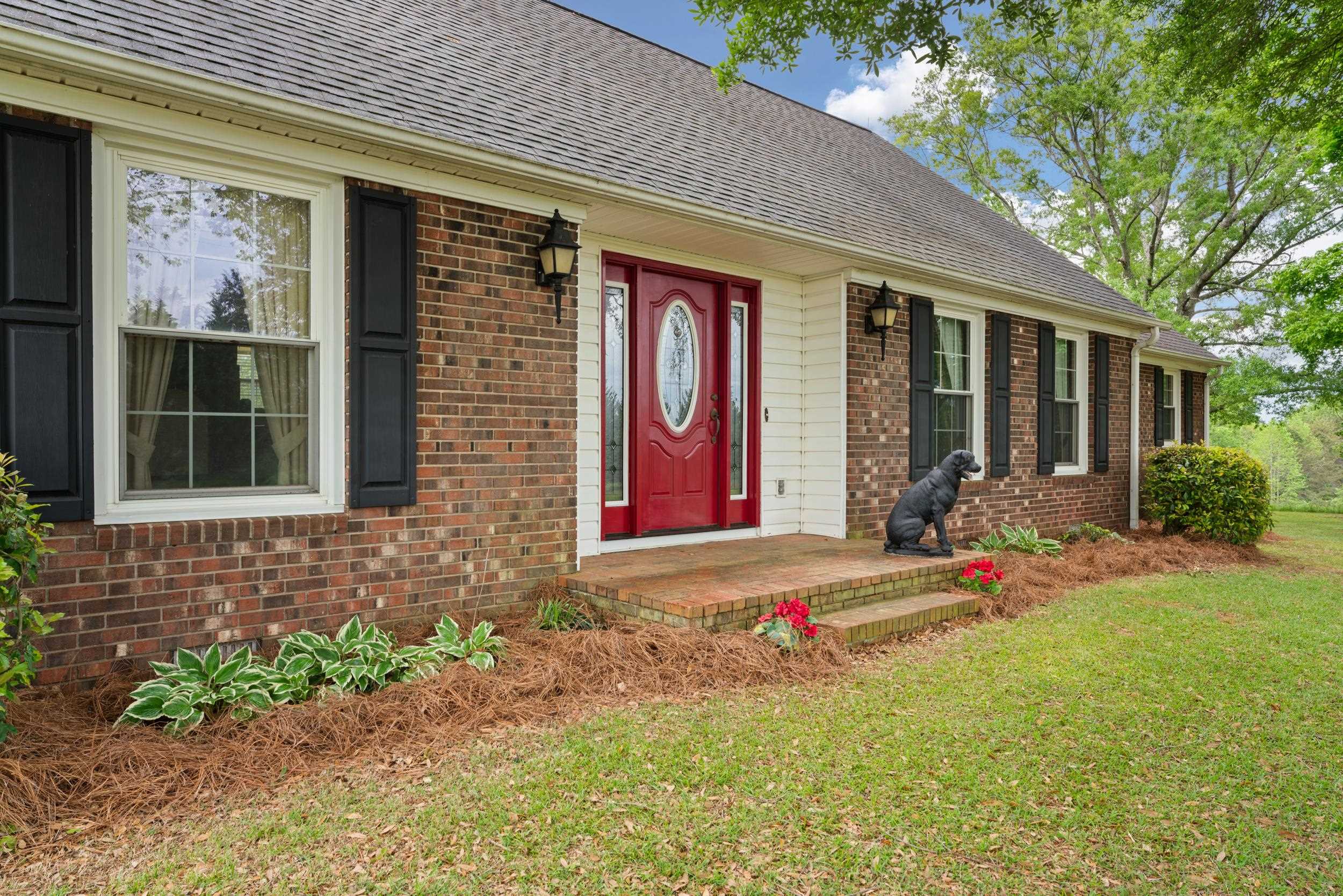 411 Double Branch Road Cowpens, SC 29330 - Photo 4 of 48